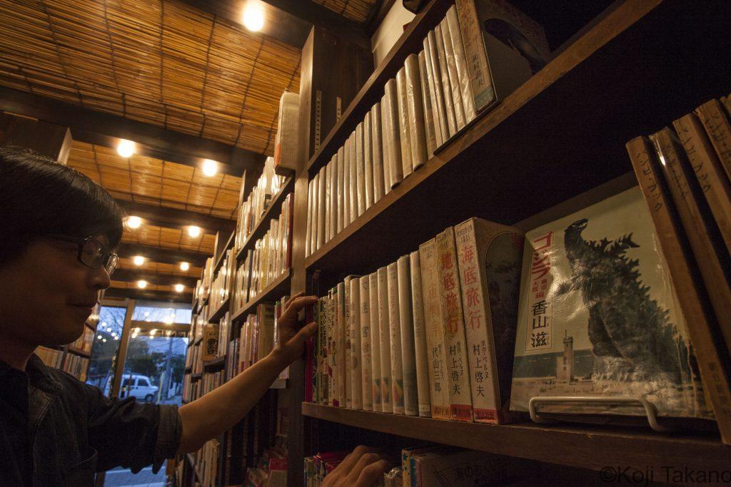 本屋はワンダーランド